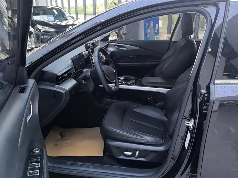 Wuling Motors Wuling Xingguang 2024 2023 150 Advanced Edition