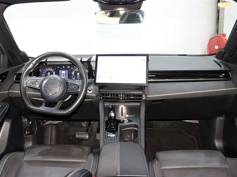 LYNK 03