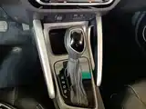 Фото 14 - Geely Vision X3