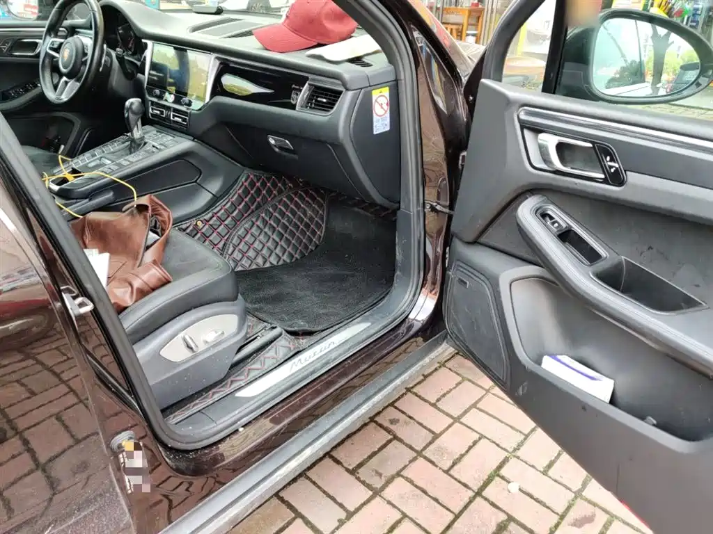 Porsche Macan 2014 Macan 2.0T фото 20