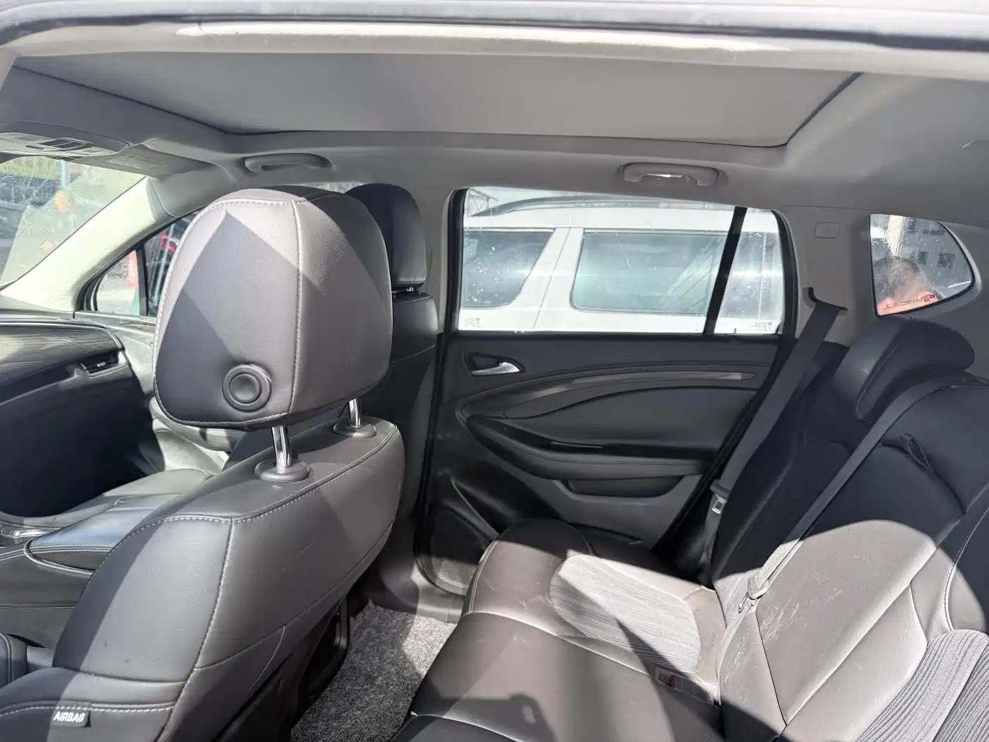 Buick Envision Plus 2018 20T 2WD Leading фото 10