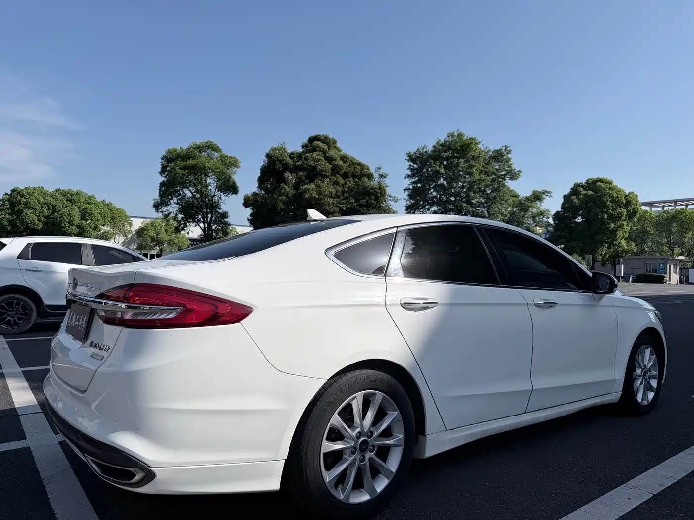 FORD MONDEO