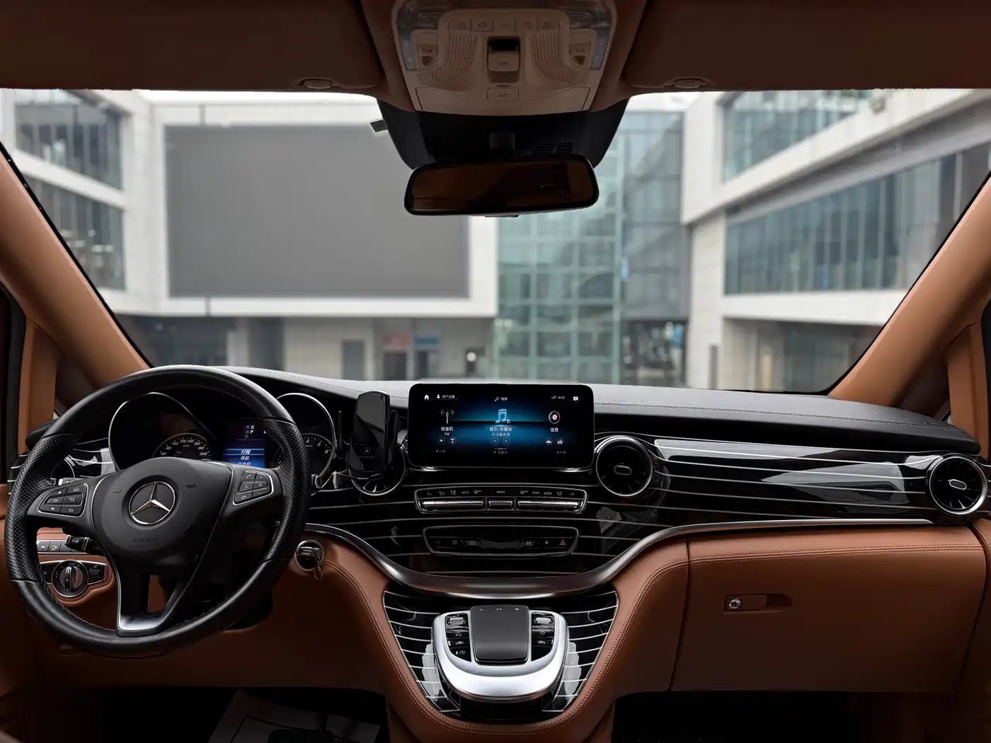 Mercedes-Benz V-Class 2022 V 260 L Long Wheelbase Luxury Edition фото 10