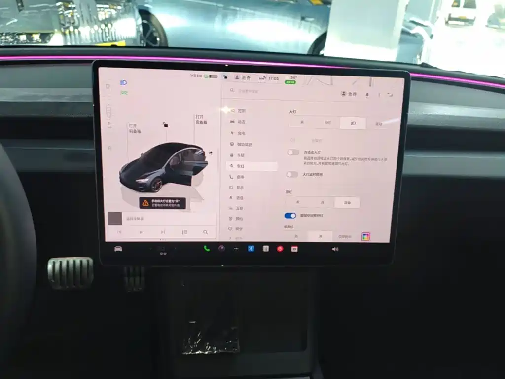 Фото 9 - Tesla Model 3