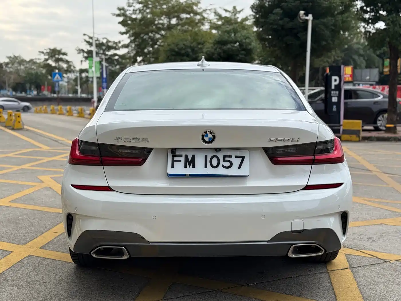 BMW 3 Series 2022 320Li M Sport Package фото 15