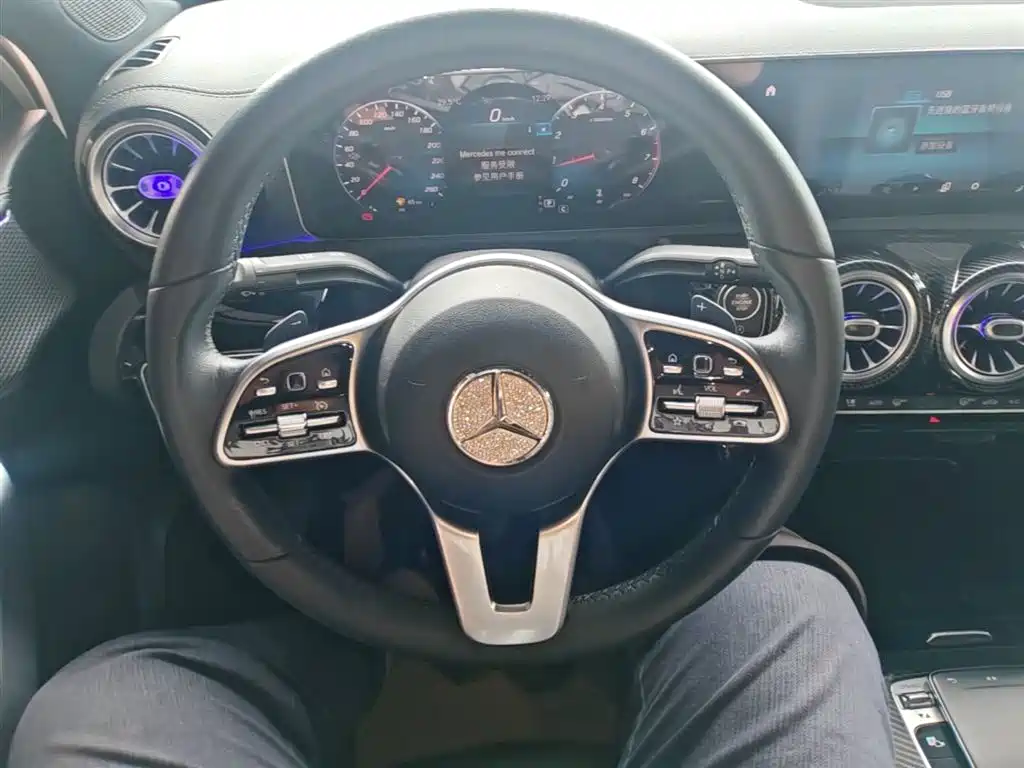 Mercedes-Benz A-Class 2020 A 200 L фото 11