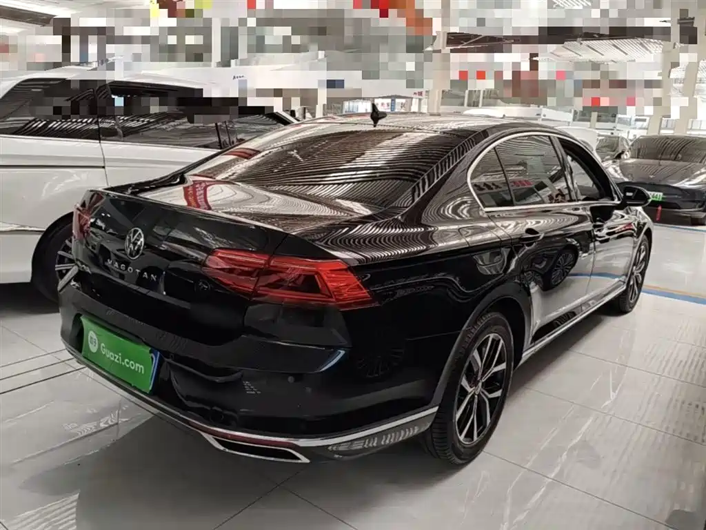 Volkswagen Magotan 2020 330TSI DSG Luxury фото 7