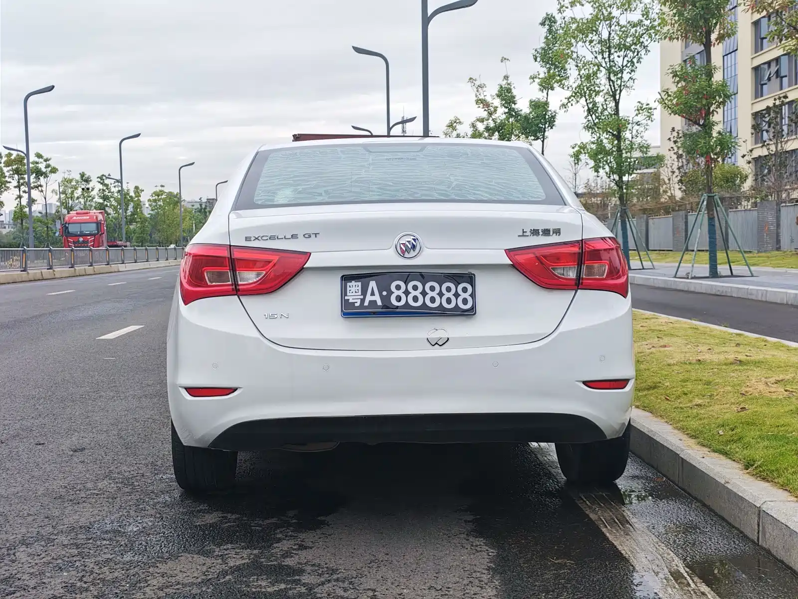 Фото 12 - Buick Excelle