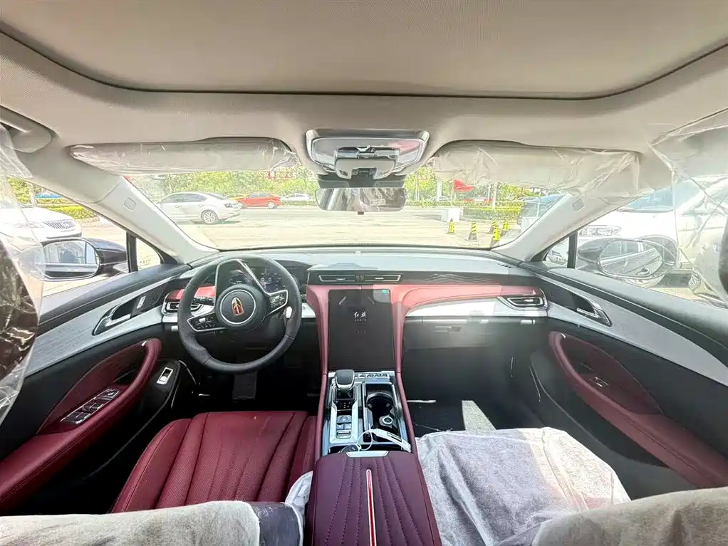 Hongqi H5 PHEV 2025 130 Super Hybrid Edition фото 3