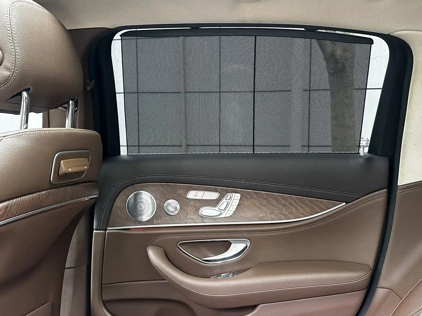 Mercedes-Benz E-Class 2019 E 300 L Fashion фото 6
