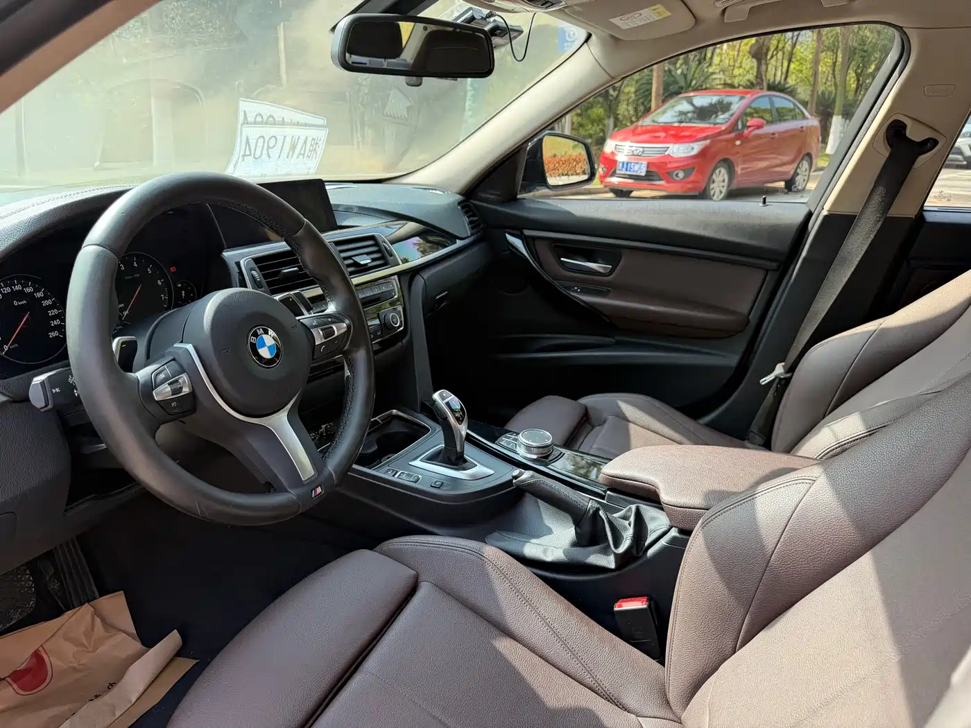 BMW 3 Series 2018 320Li M Sport Black Night Edition фото 9