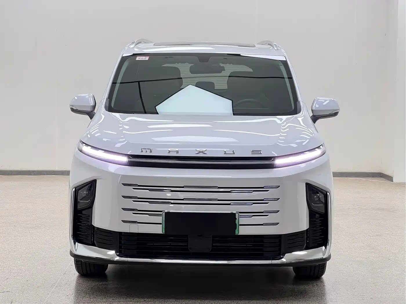 SAIC Maxus Maxus G50 PHEV 2025 Pilot Edition фото 2