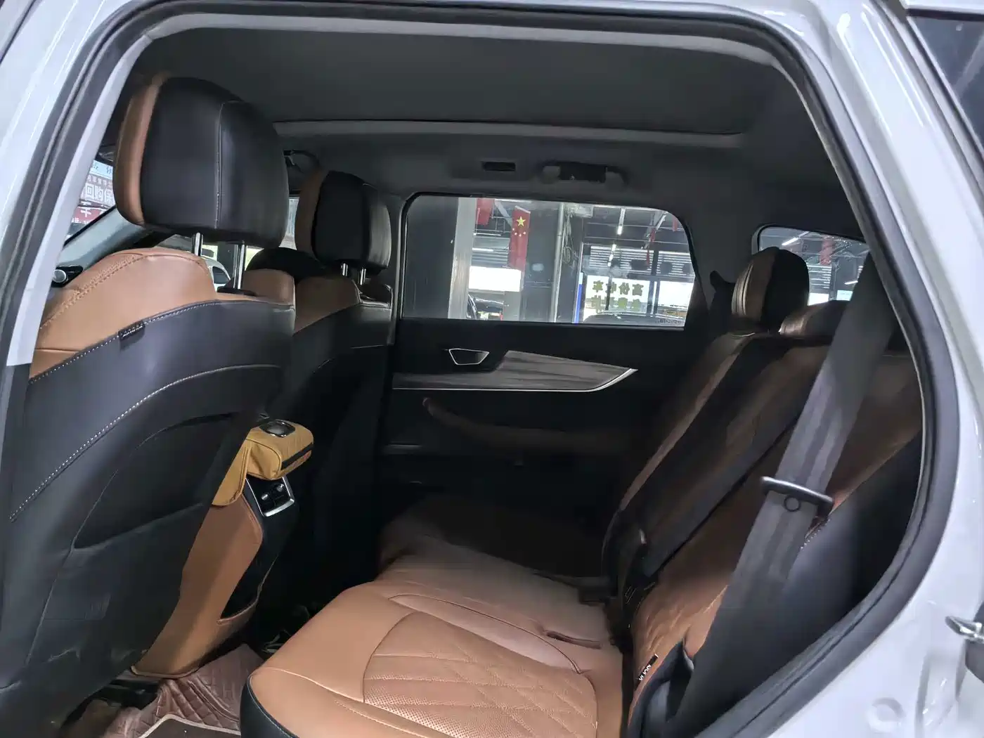 Photo 9 - Chery Tiggo 8 PLUS