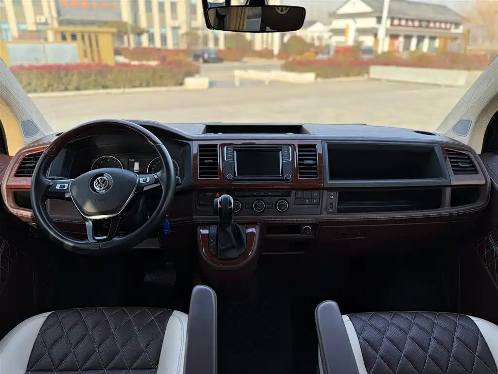 Volkswagen Caravelle 2019 2.0TSI 4WD Luxury 7-seater фото 28