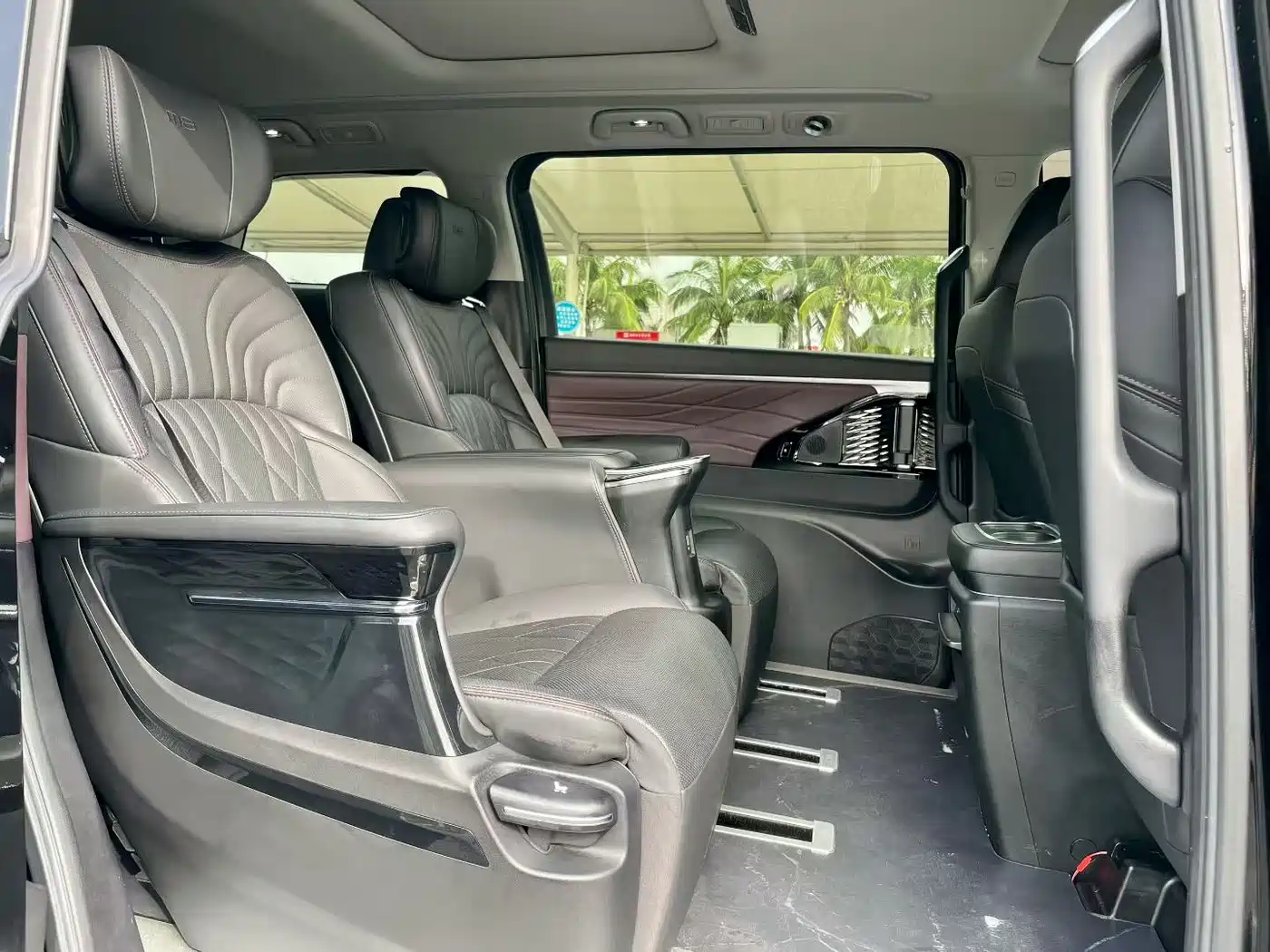 GAC Trumpchi Trumpchi M8 2024 Master Series 400T Premium Edition фото 6