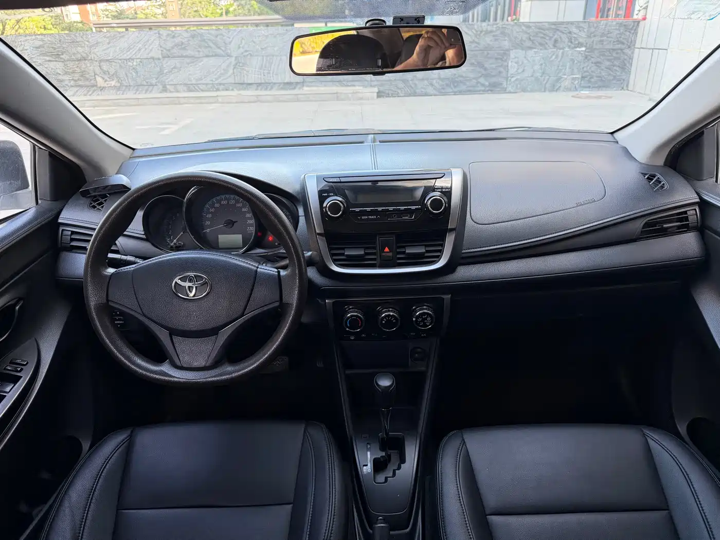 Toyota YARiS L Zhi Xiang 2019 1.5E CVT Charming China VI фото 9