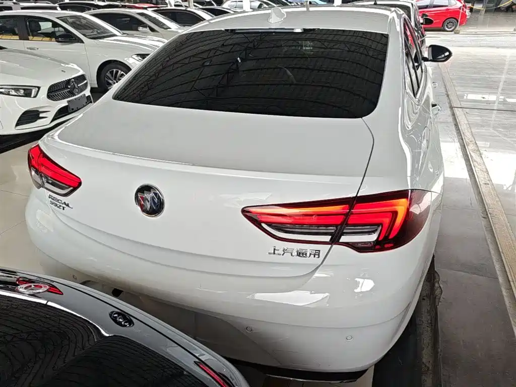 BUICK REGAL