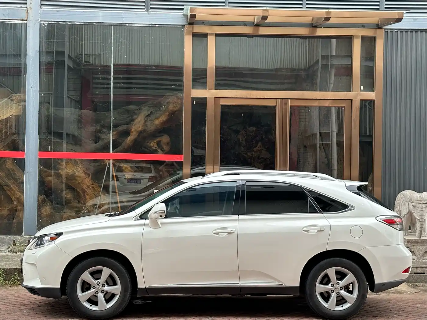 Lexus RX Classic 2010 350 Elegance Edition фото 10
