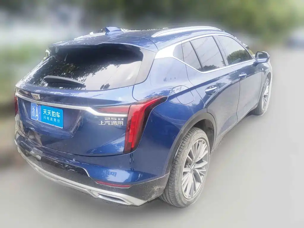 Cadillac GT4 2024 2023 25T Luxury Edition