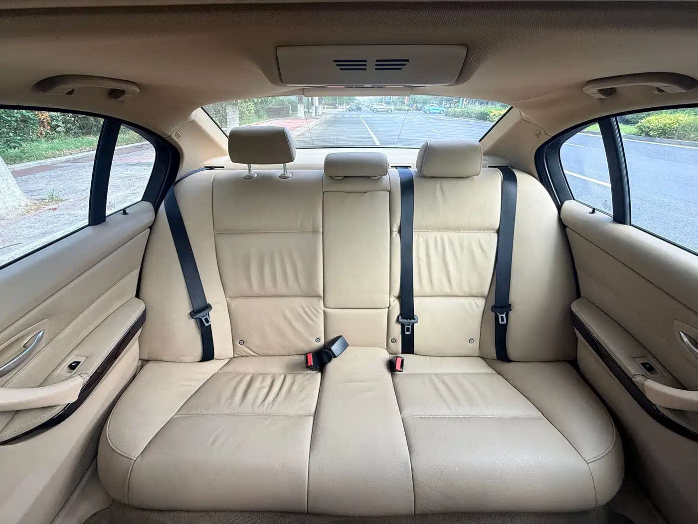 BMW 3 Series 2008 Model 325i Leading фото 18