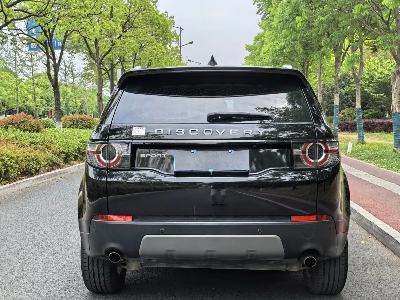 Land Rover Discovery Sport 2018 240PS SE Edition фото 5