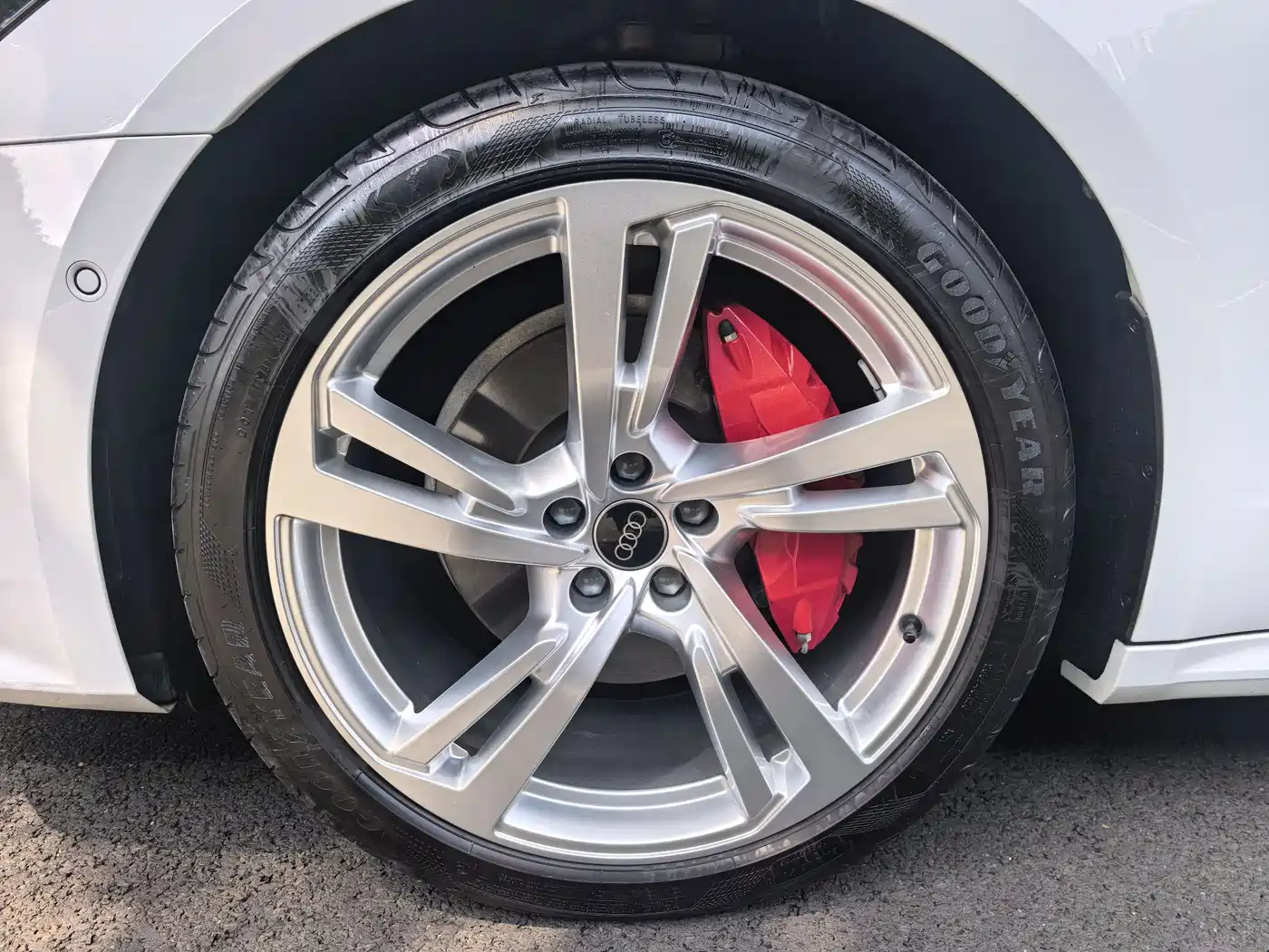 Audi A7L 2024 45TFSI quattro S-line Vision Edition Crystal Package фото 21