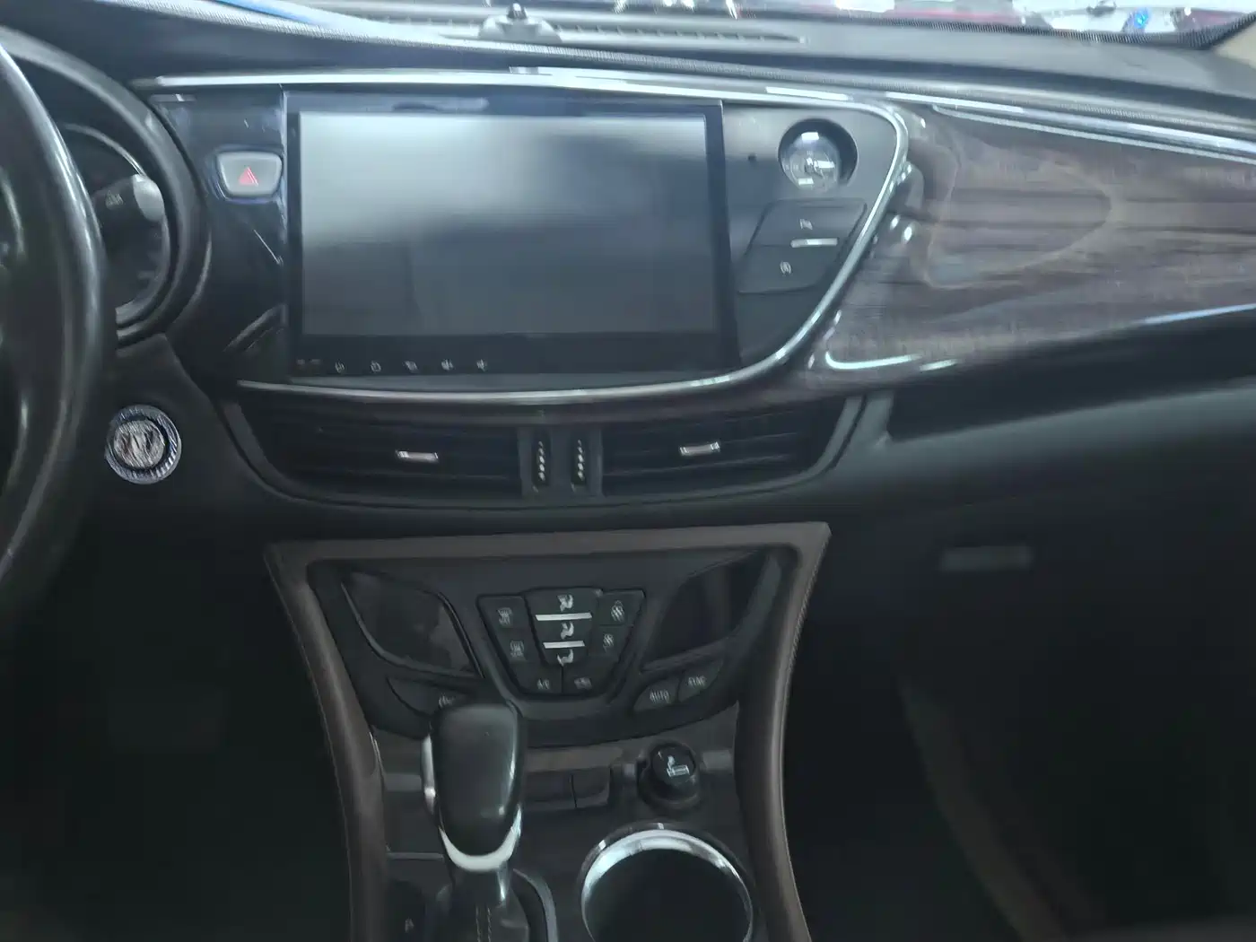 Buick Envision Plus 2017 20T FWD Elite фото 13