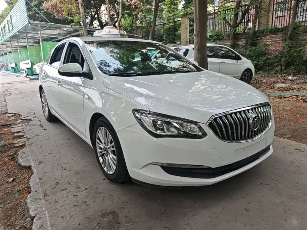 Buick Excelle 2015 18T Dual-Clutch Luxury фото 4