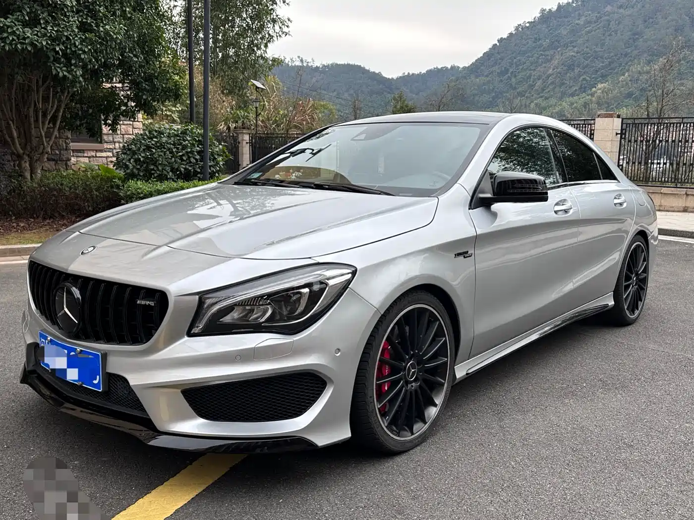 Mercedes-Benz CLA AMG 2016 AMG CLA 45 4MATIC