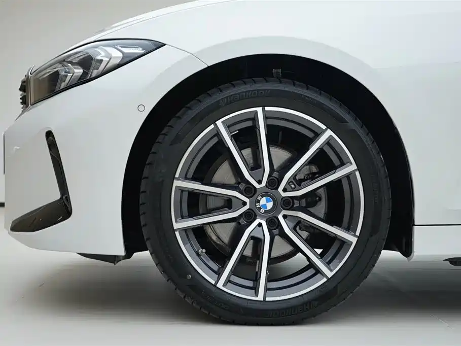 BMW 3 Series 2024 325Li M Sport Package фото 15