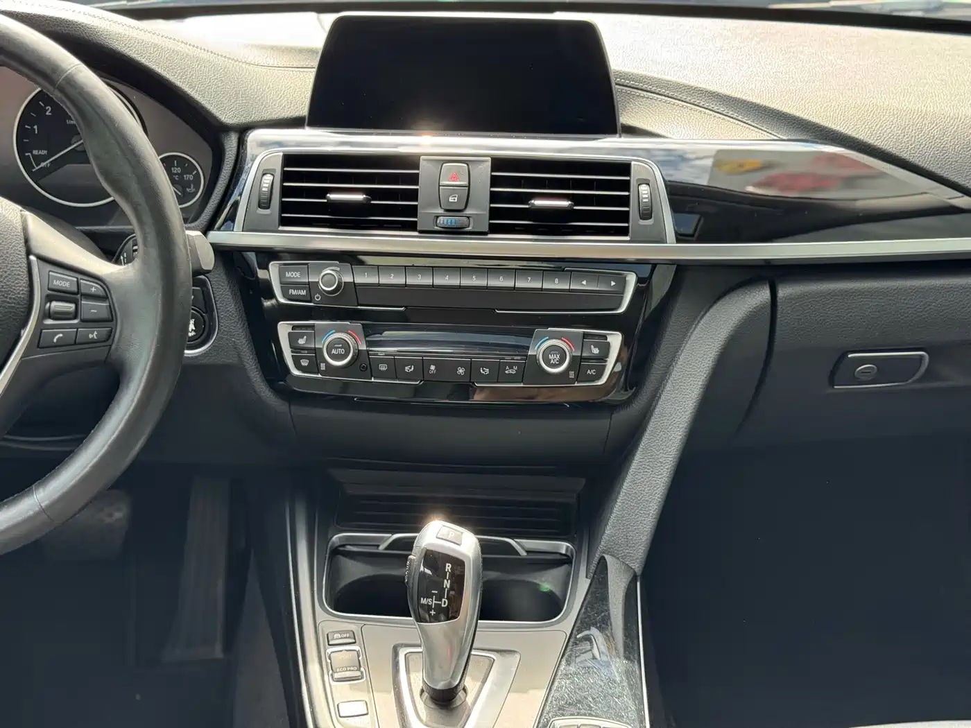 BMW 3 Series 2018 320Li Fashion Style фото 17