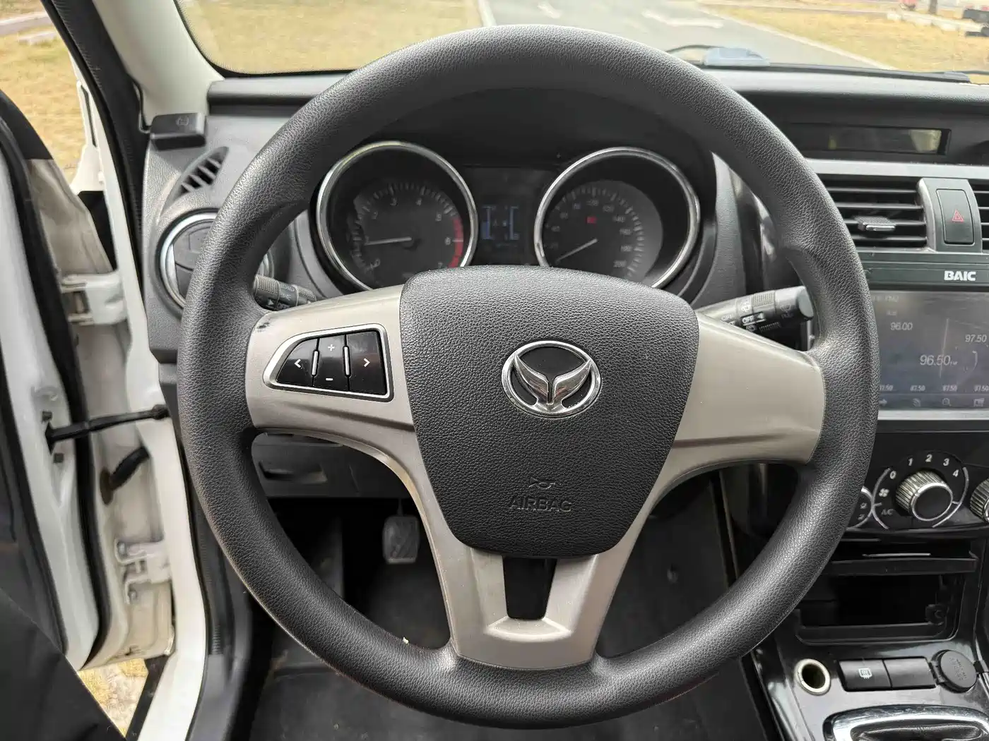Фото 6 - BAIC Huansu S3