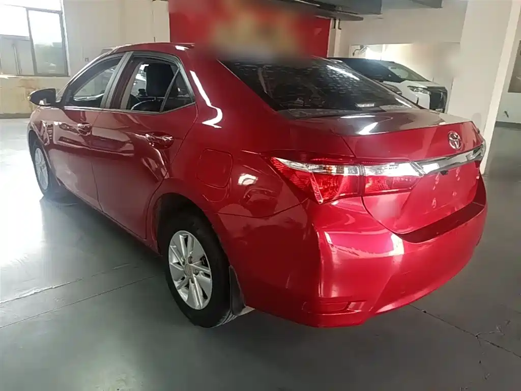 Toyota Corolla 2014 1.6L CVT GL фото 5