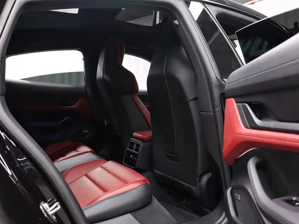 Porsche Taycan 2020 Taycan фото 26