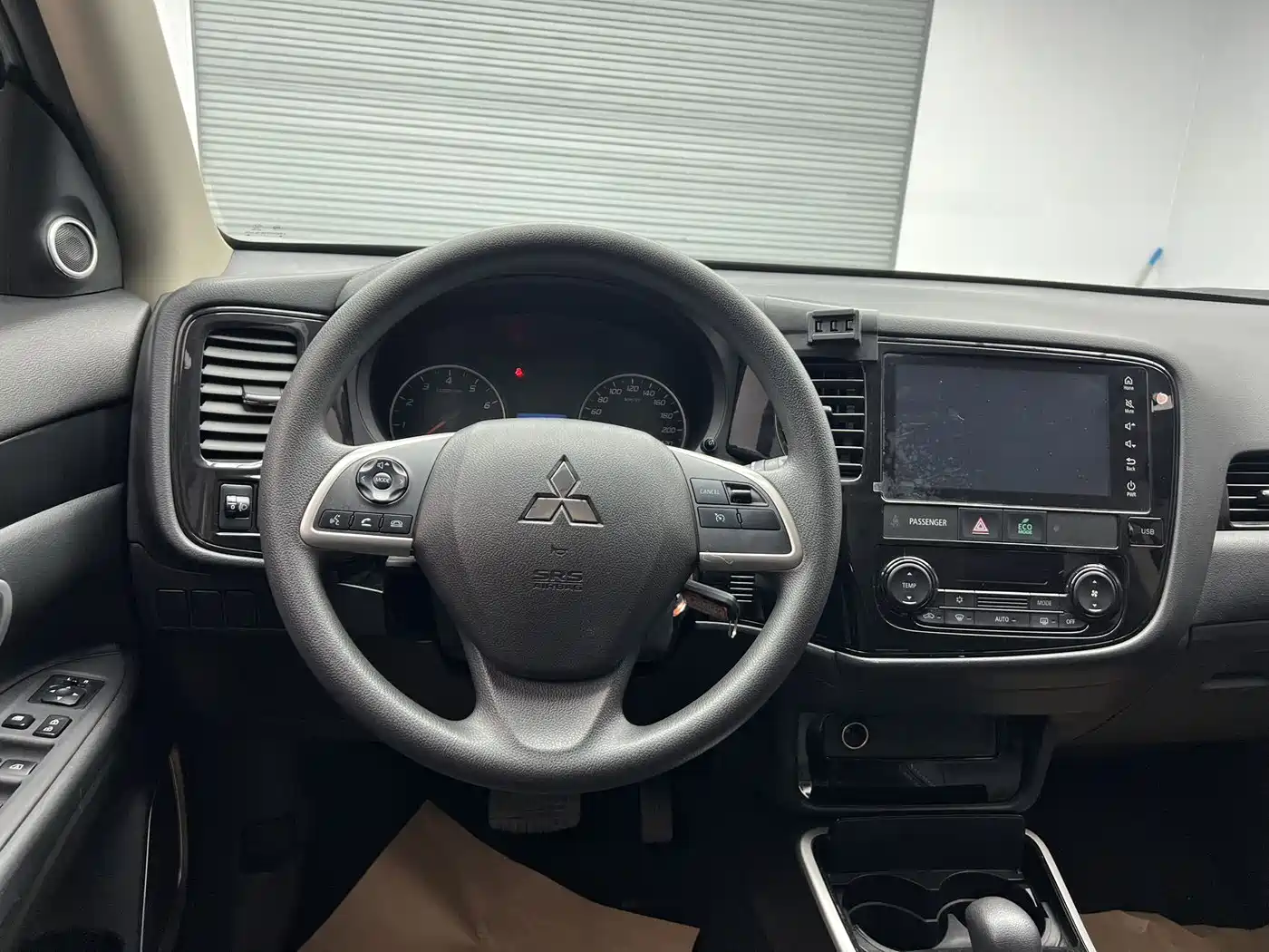 Mitsubishi Outlander 2021 Facelift 2.0L 2WD Comfort Edition 5-Seater фото 14