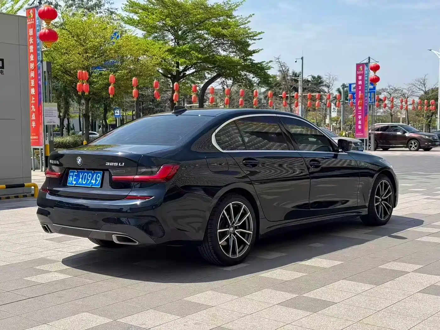 BMW 3 Series 2022 325Li M Sport Package фото 11