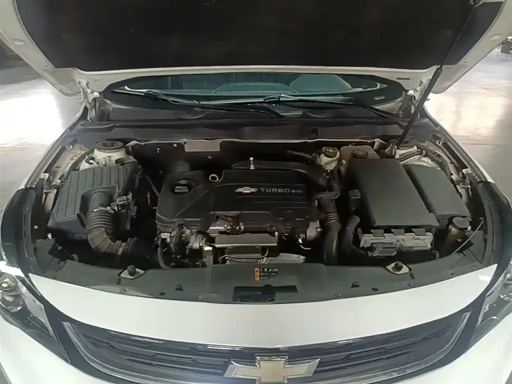 Chevrolet Malibu 2018 530T Automatic Luxury Edition фото 20