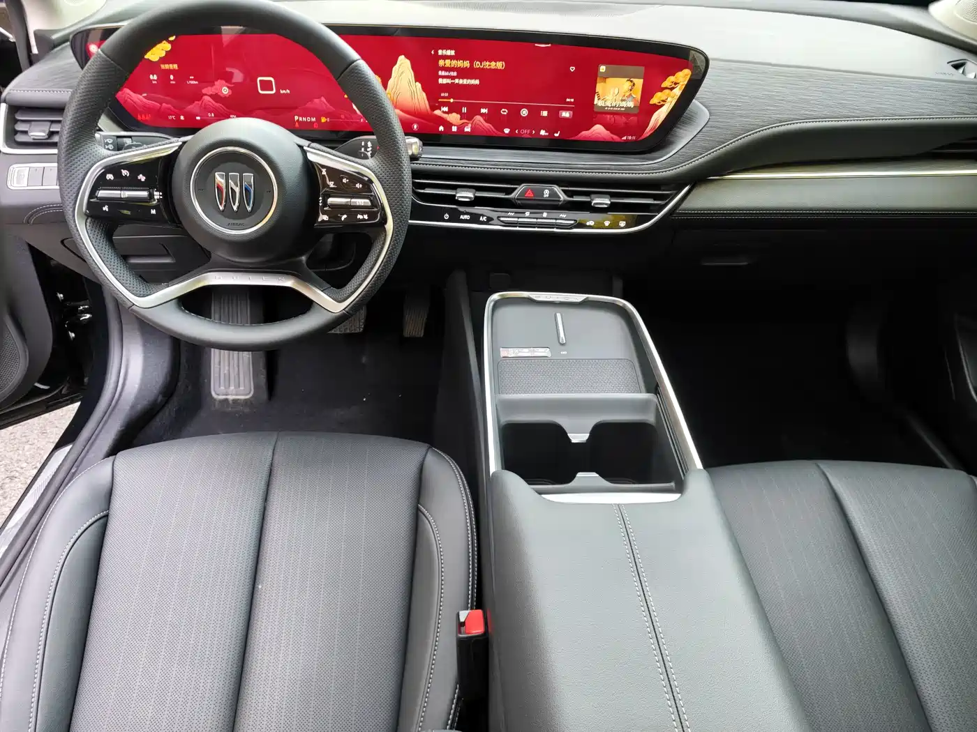 Buick LaCrosse 2025 Model 28T Platinum Edition фото 9