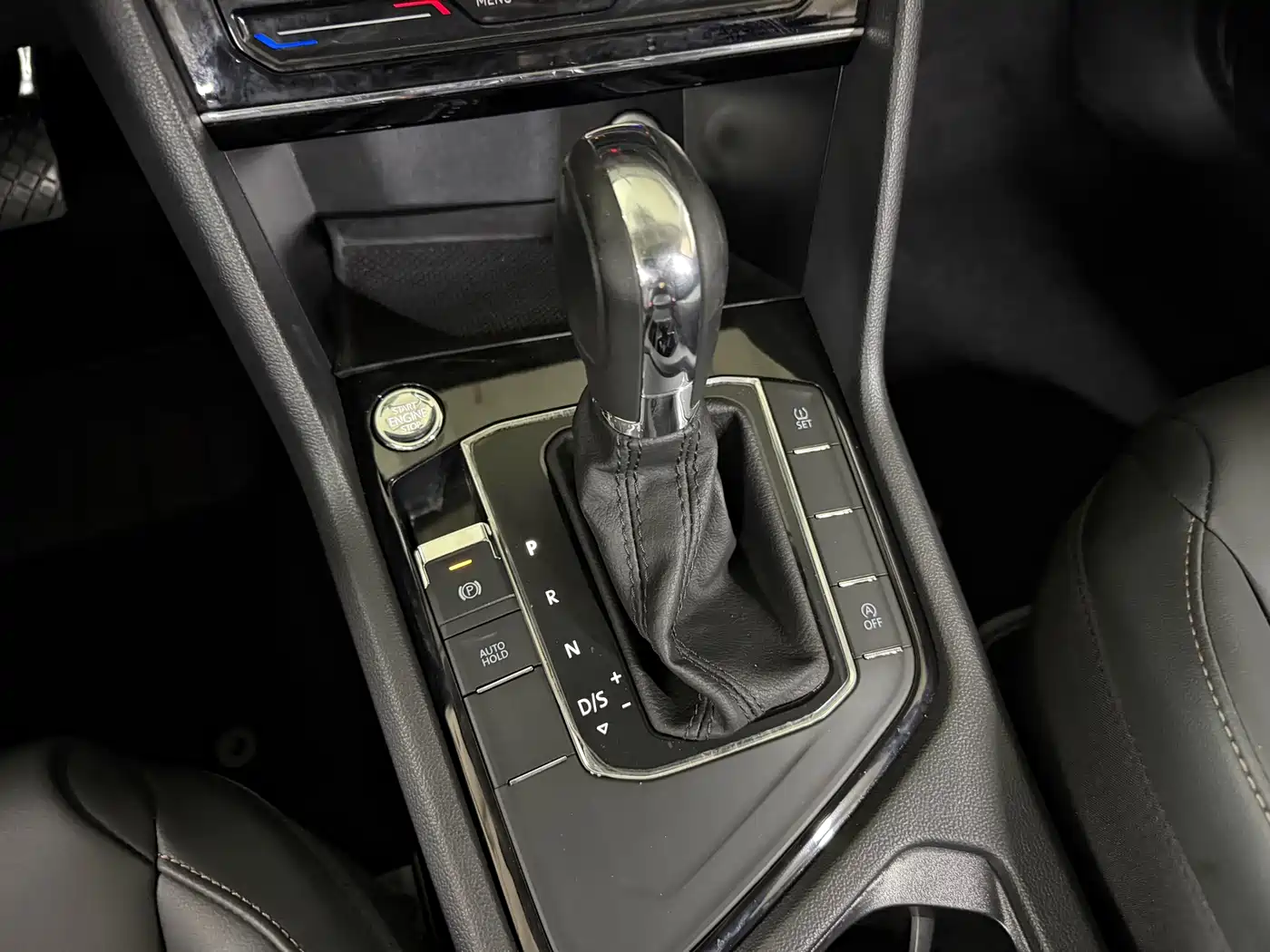 Volkswagen Tharu 2021 Model 280TSI 2WD Luxury Edition фото 13