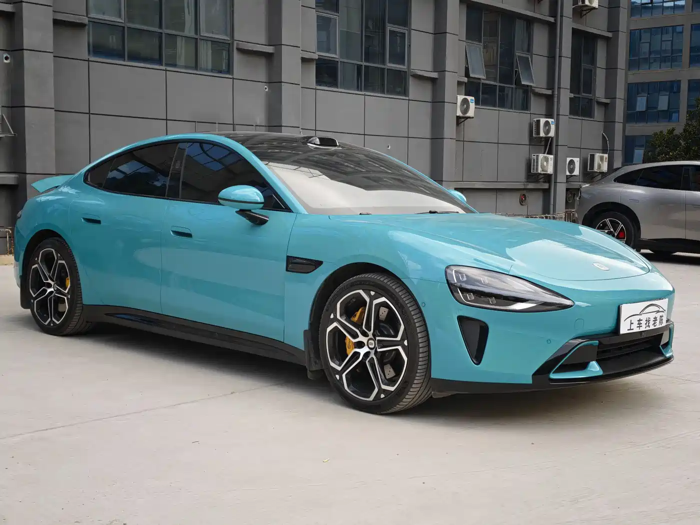 XIAOMI CAR XIAOMI SU7