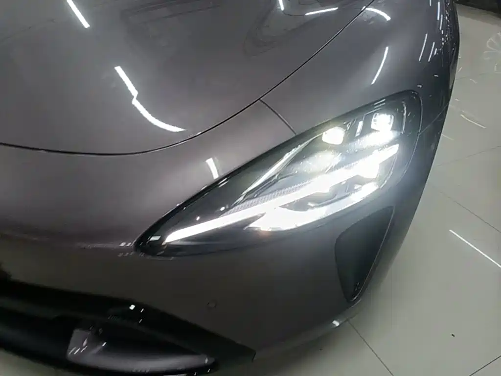 Фото 24 - Xiaomi SU7