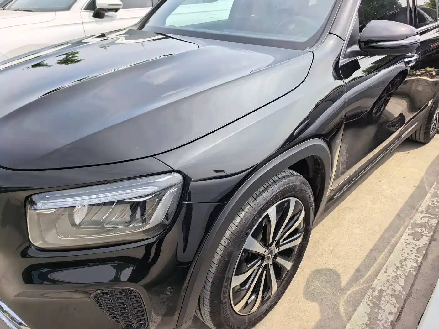 Mercedes-Benz GLB 2025 Model GLB 220 Fashion Style фото 10