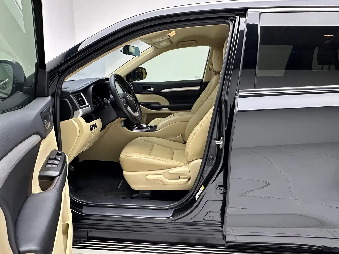 Toyota Highlander 2018 2.0T 2WD Elite 5-Seater China VI фото 7