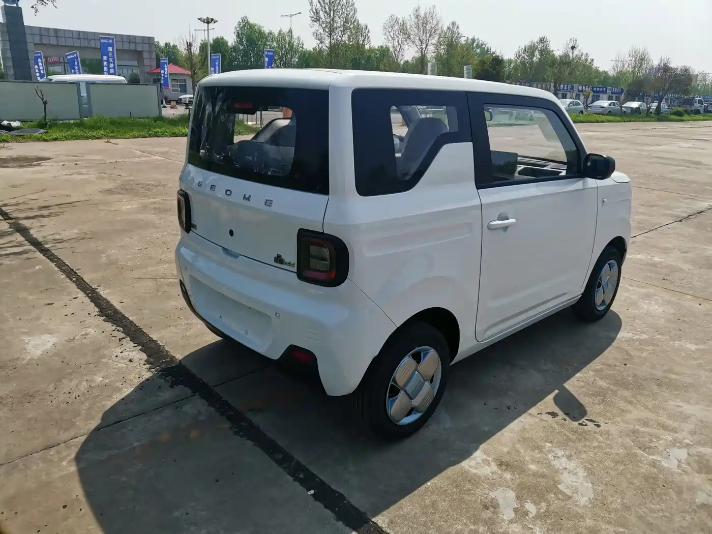 GEELY GALAXY PANDA