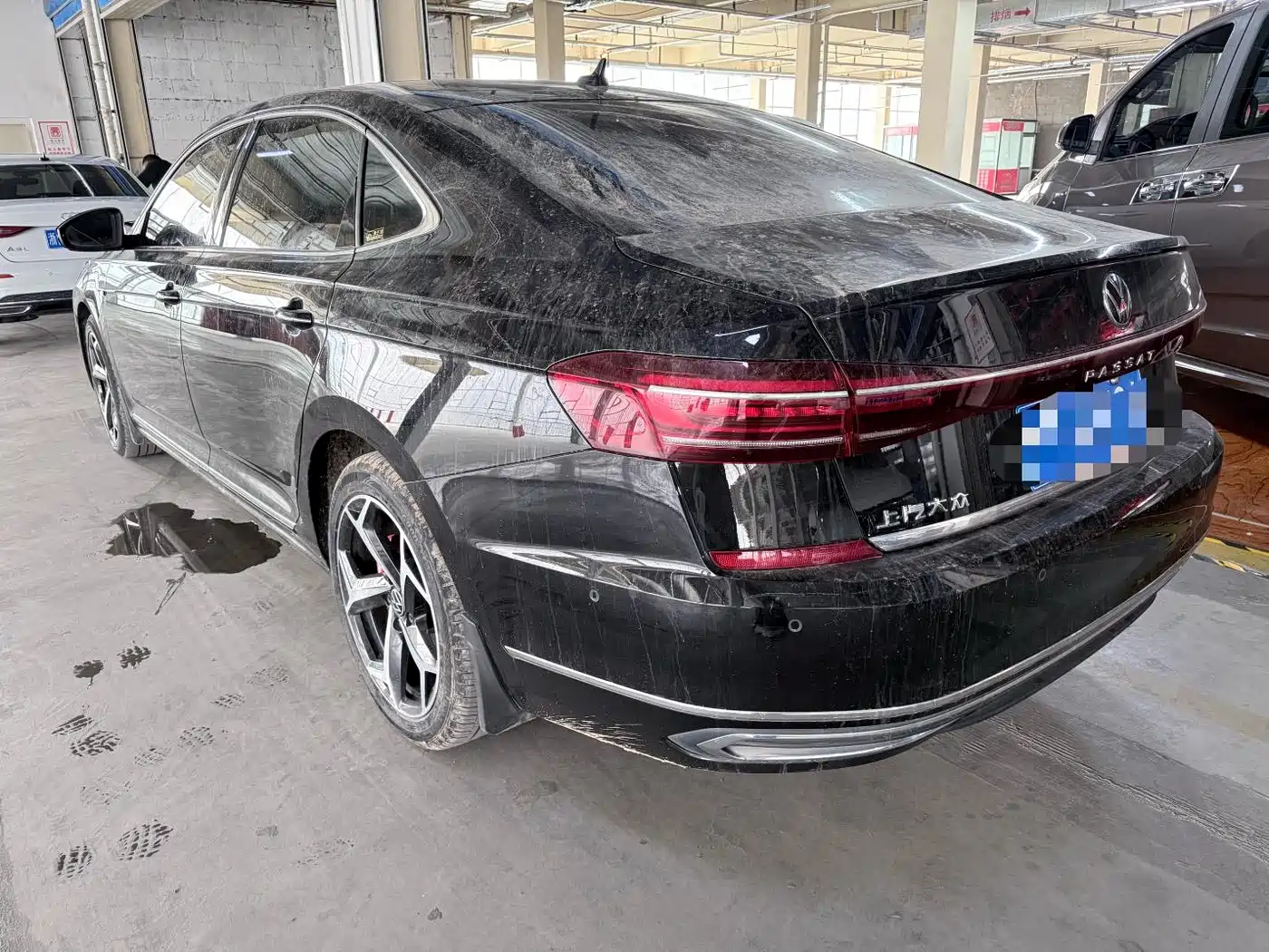 Volkswagen Passat 2023 330TSI Elite Edition фото 21