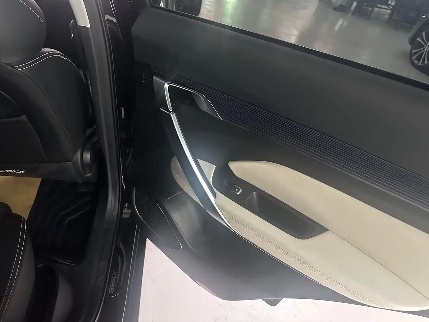 GEELY AUTOMOBILE BOYUE