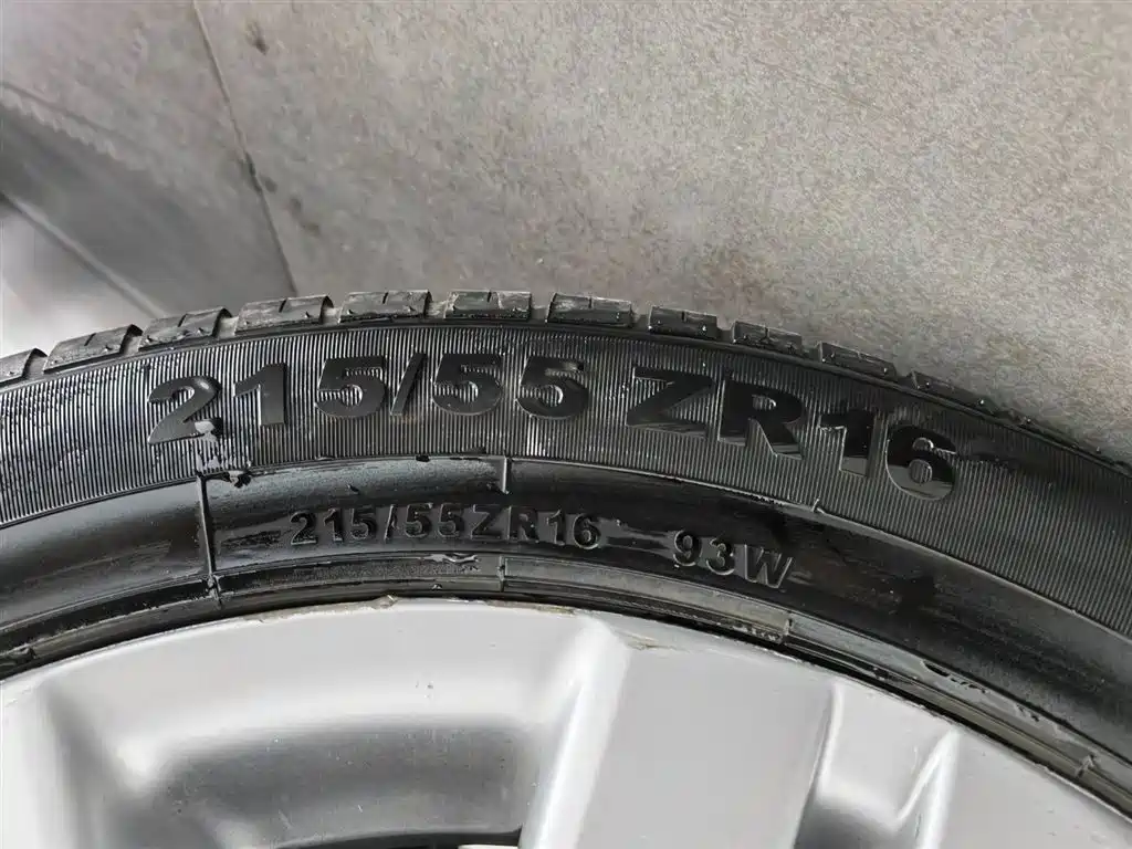 Volkswagen Magotan 2011 1.8TSI DSG Comfort фото 24