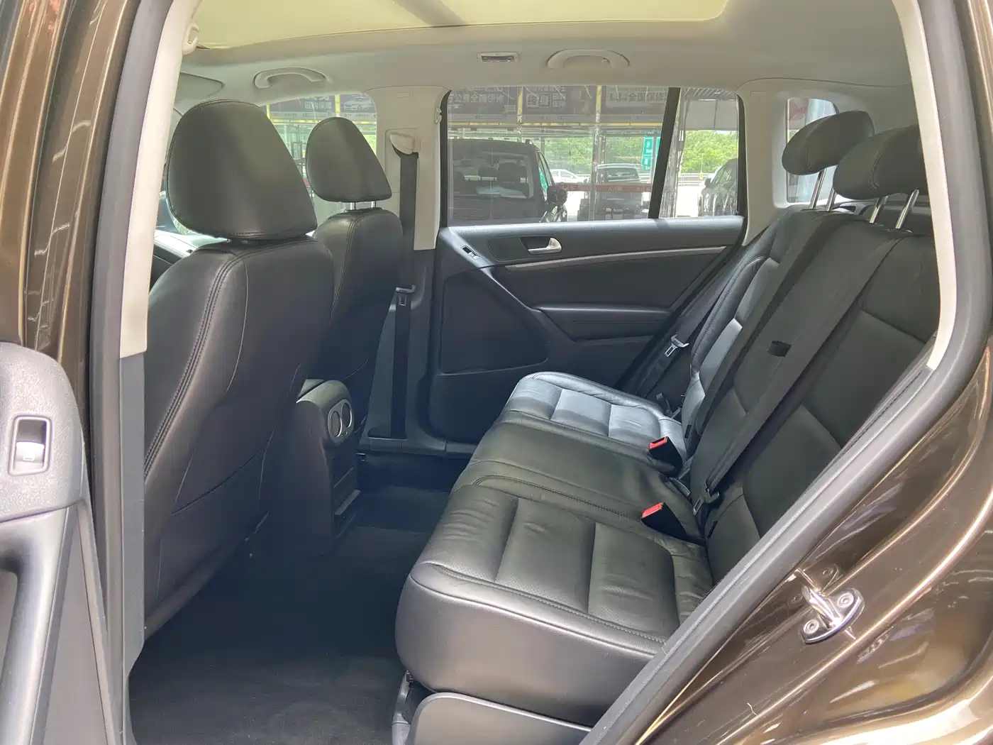 Volkswagen Tiguan 2015 1.8TSI Automatic 4WD Comfortline фото 10