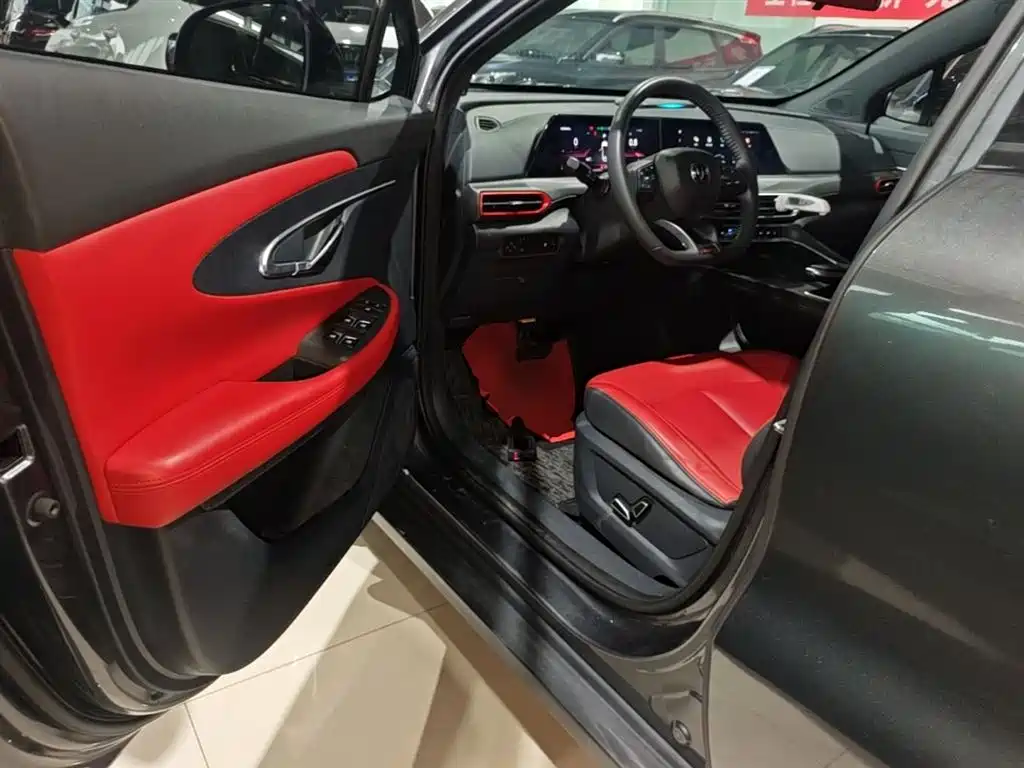 CHANGAN UNI-T