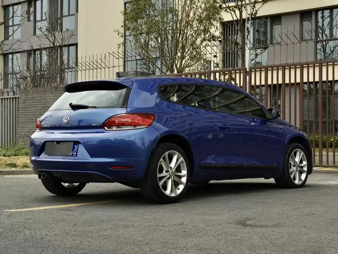 Volkswagen Scirocco 2010 2.0TSI Luxury Edition фото 5